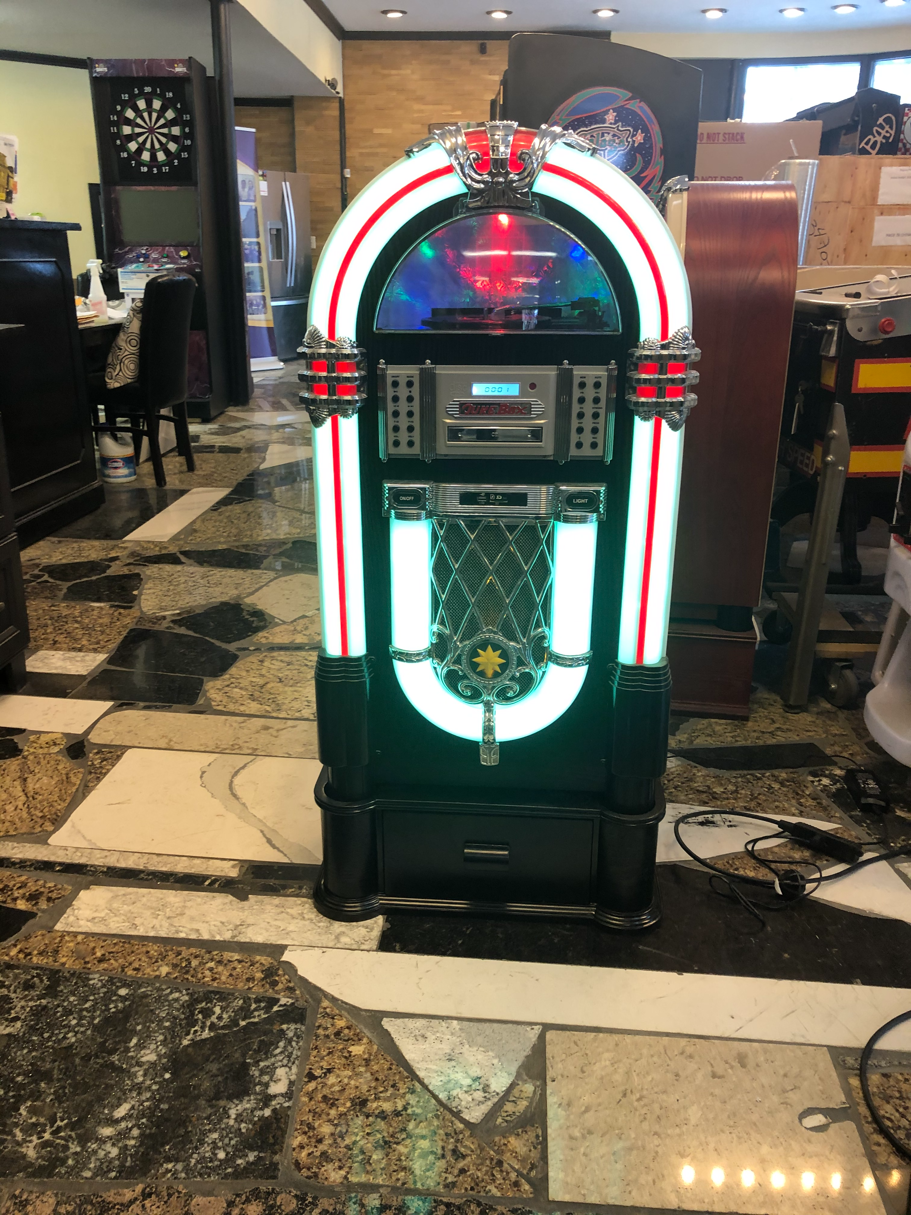 130ad04f-af90-43e9-985d-78706e202fe6 Iplay Juke Box Model B, non-coin op, great for homes and business, free shipping