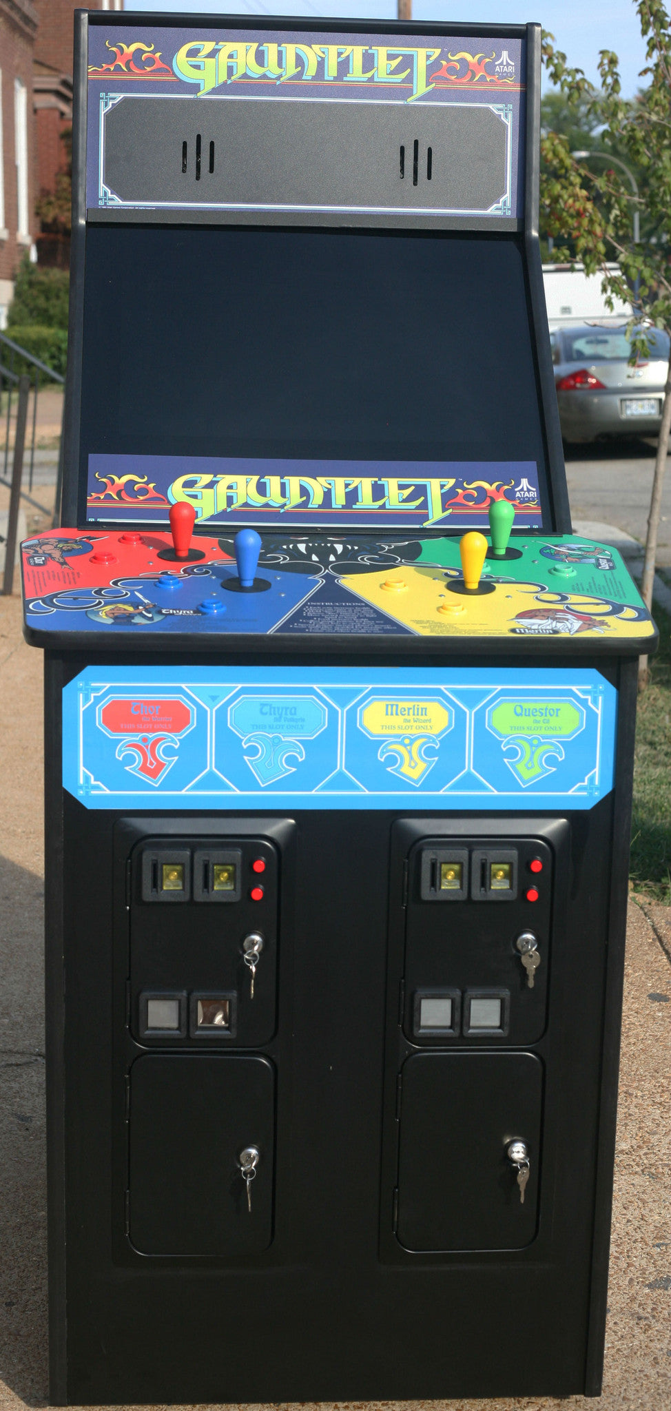 Copy_of_gauntlet_5 GAUNTLET ARCADE VIDEO GAME, LOTS OF NEW PARTS, LOOKS EXTRA SHARP-HEAVY DUTY, COIN OPERATED, COMMERCIAL GRADE WITH FREE PLAY OPTION