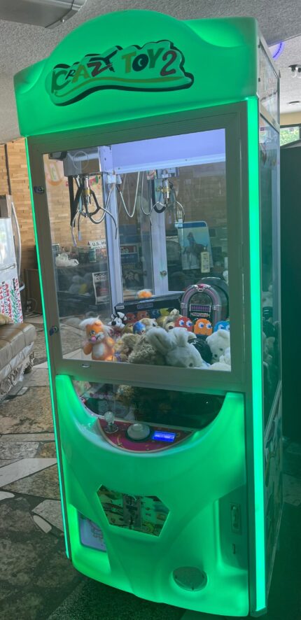 Crazy Toy - 2 Crane Arcade Machine- Brand New-Sharp-HEAVY DUTY, COIN OPERATED, COMMERCIAL GRADE WITH FREE PLAY OPTION
