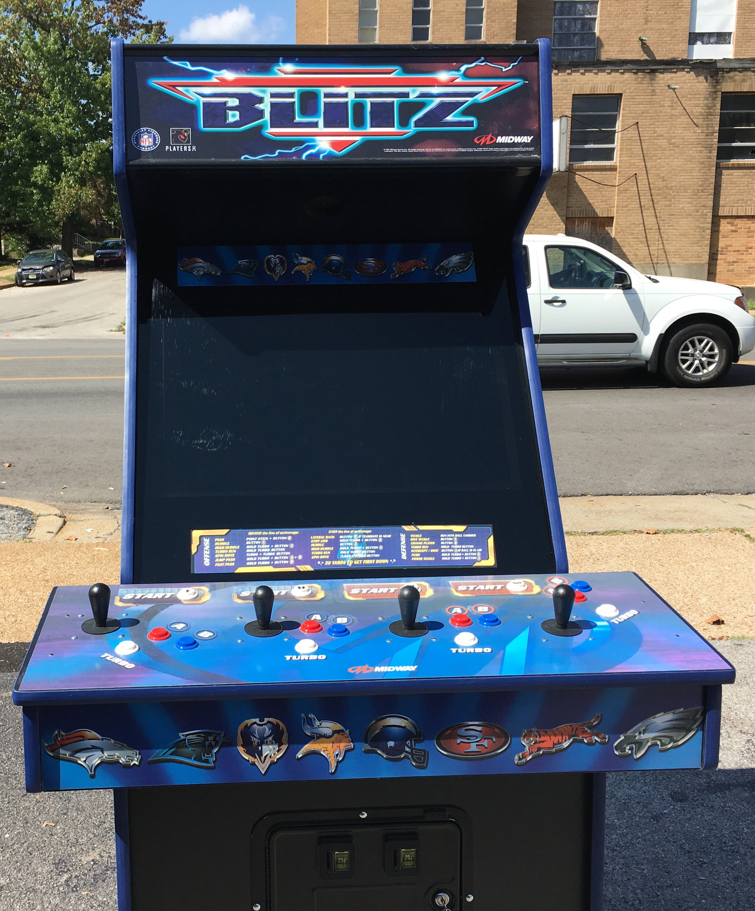 IMG_1536 NFL Blitz Arcade With Lots Of New Parts, Extra Shop-HEAVY DUTY, COIN OPERATED, COMMERCIAL GRADE WITH FREE PLAY OPTION