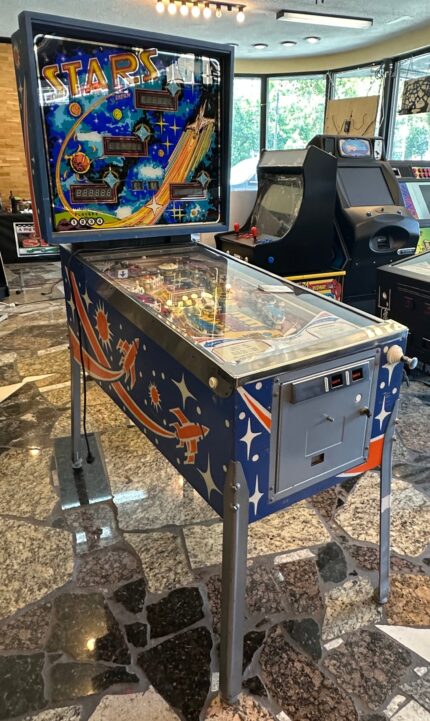 Stern Stars Pinball Machine (1978) – Professionally Refurbished with LED Lighting