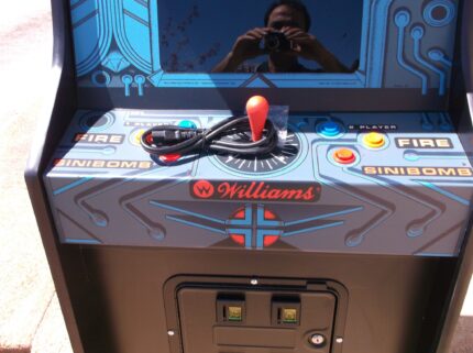 SINISTAR ARCADE WITH LOTS OF NEW PARTS-SHARP-HEAVY DUTY, COIN OPERATED, COMMERCIAL GRADE WITH FREE PLAY OPTION