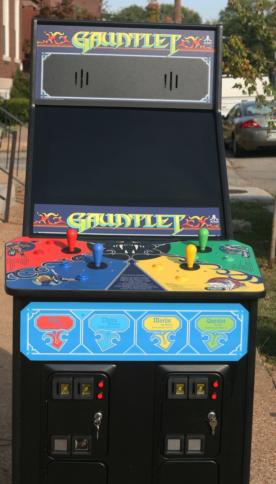 gauntlet_6 GAUNTLET ARCADE VIDEO GAME, LOTS OF NEW PARTS, LOOKS EXTRA SHARP-HEAVY DUTY, COIN OPERATED, COMMERCIAL GRADE WITH FREE PLAY OPTION